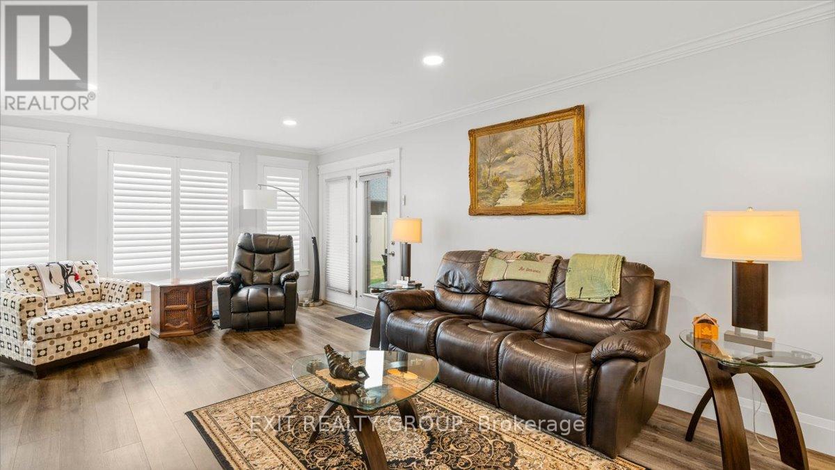 Photo 16 of 136 Raglan Street, Brighton ON