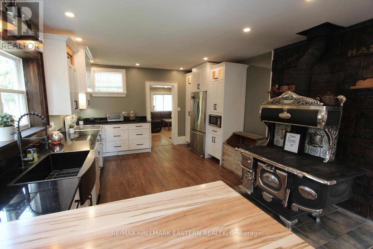 Photo 21 of 2 Mclean Avenue, Havelockbelmontmethuen ON