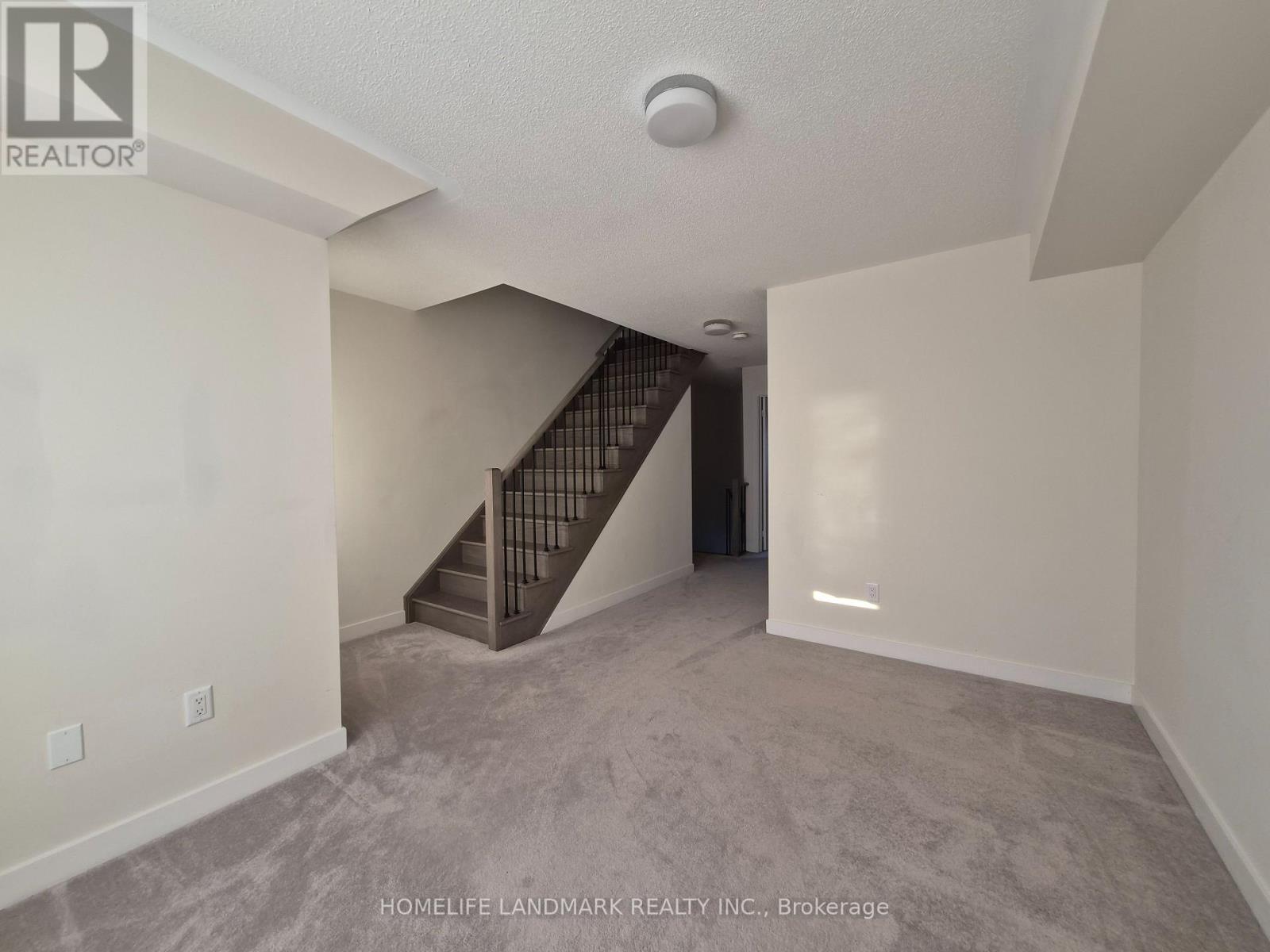 Photo 5 of 227 Webb Street, Markham ON