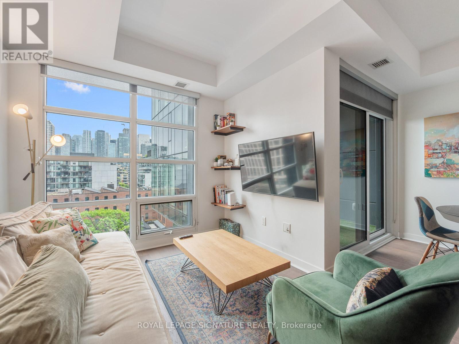 Photo 22 of 905 501 Adelaide Street W, Toronto ON