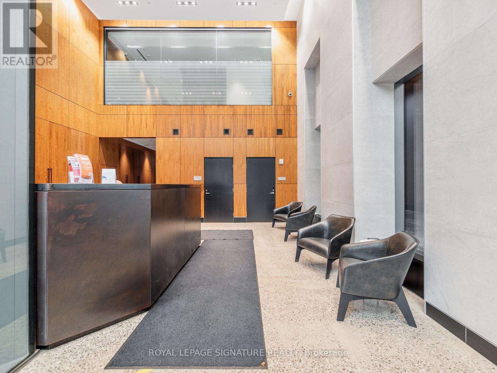 Photo 32 of 905 501 Adelaide Street W, Toronto ON