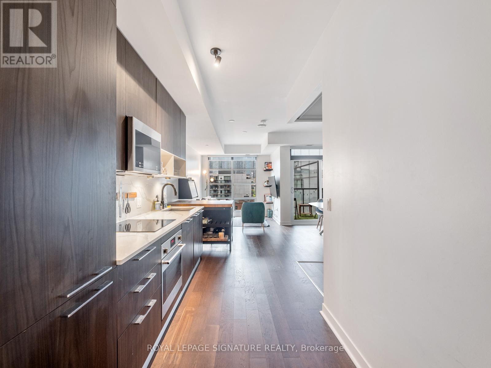 Photo 24 of 905 501 Adelaide Street W, Toronto ON
