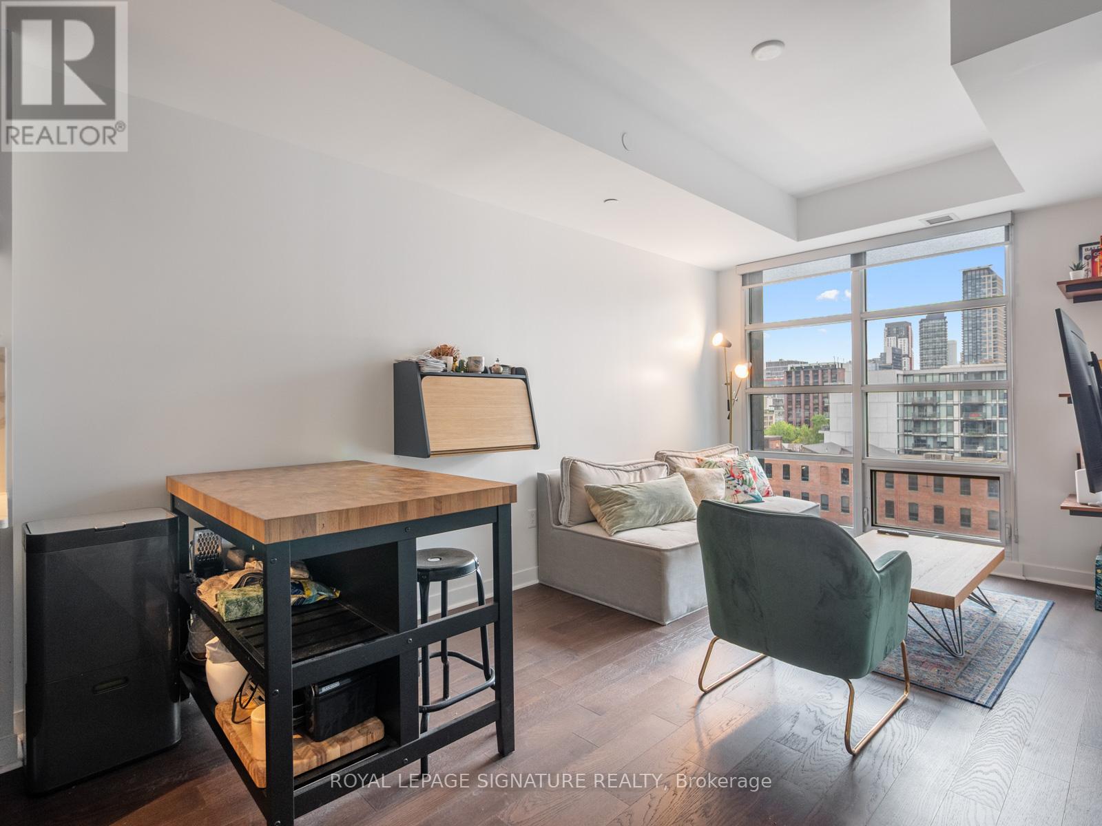 Photo 27 of 905 501 Adelaide Street W, Toronto ON