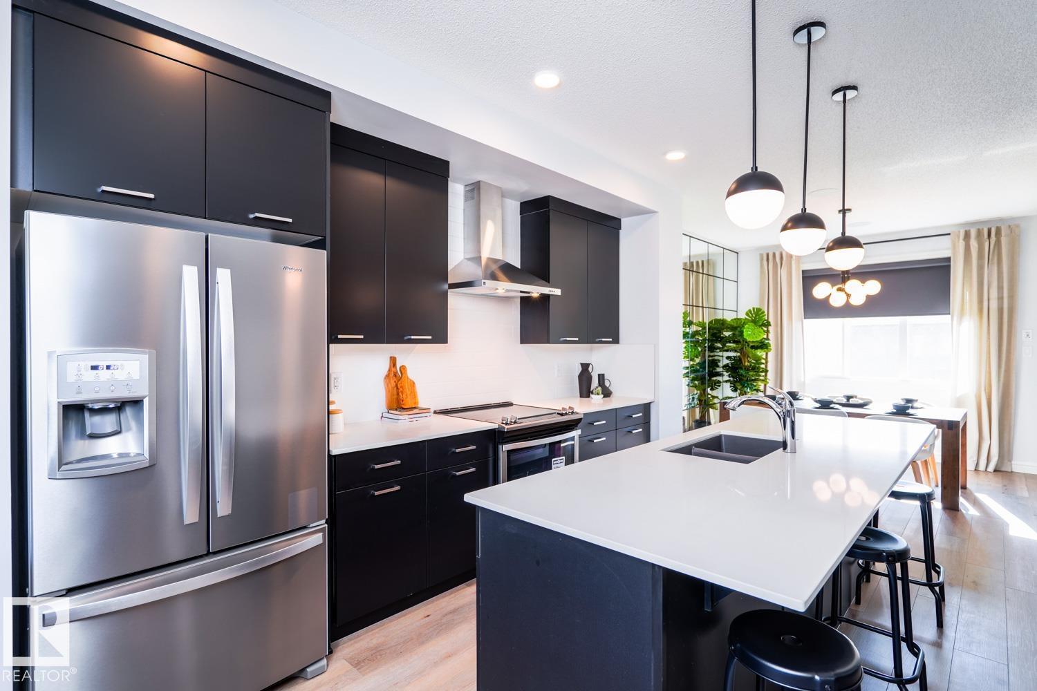 Photo 3 of 200 Savoy Cr, Sherwood Park AB