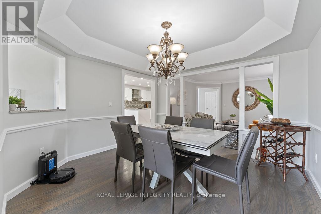 Photo 4 of 231 Mountshannon Drive, Ottawa ON