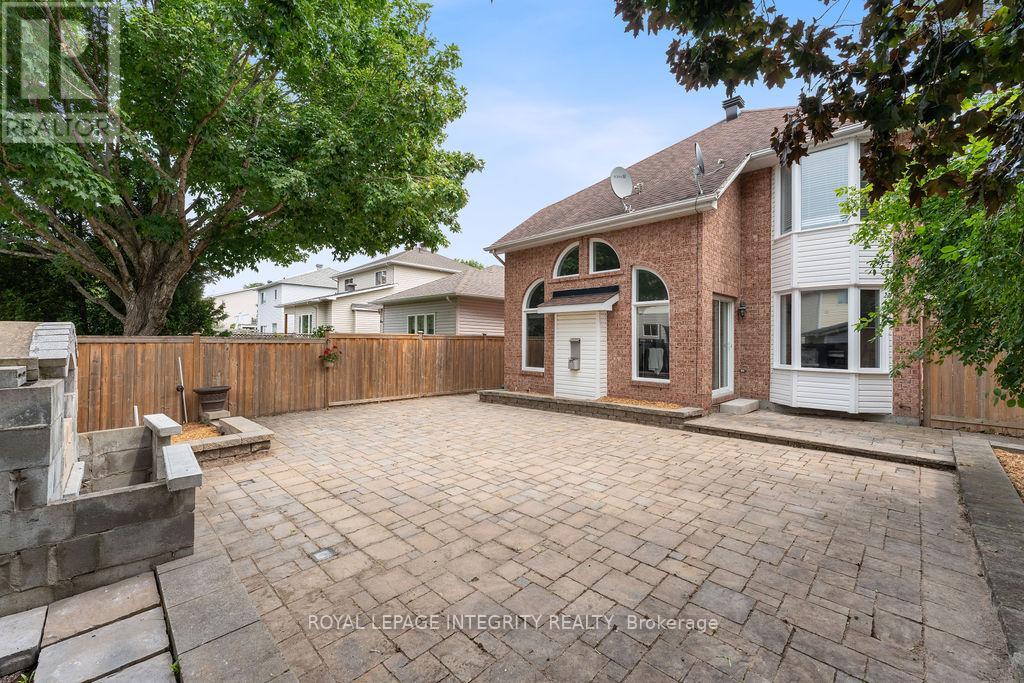 Photo 28 of 231 Mountshannon Drive, Ottawa ON