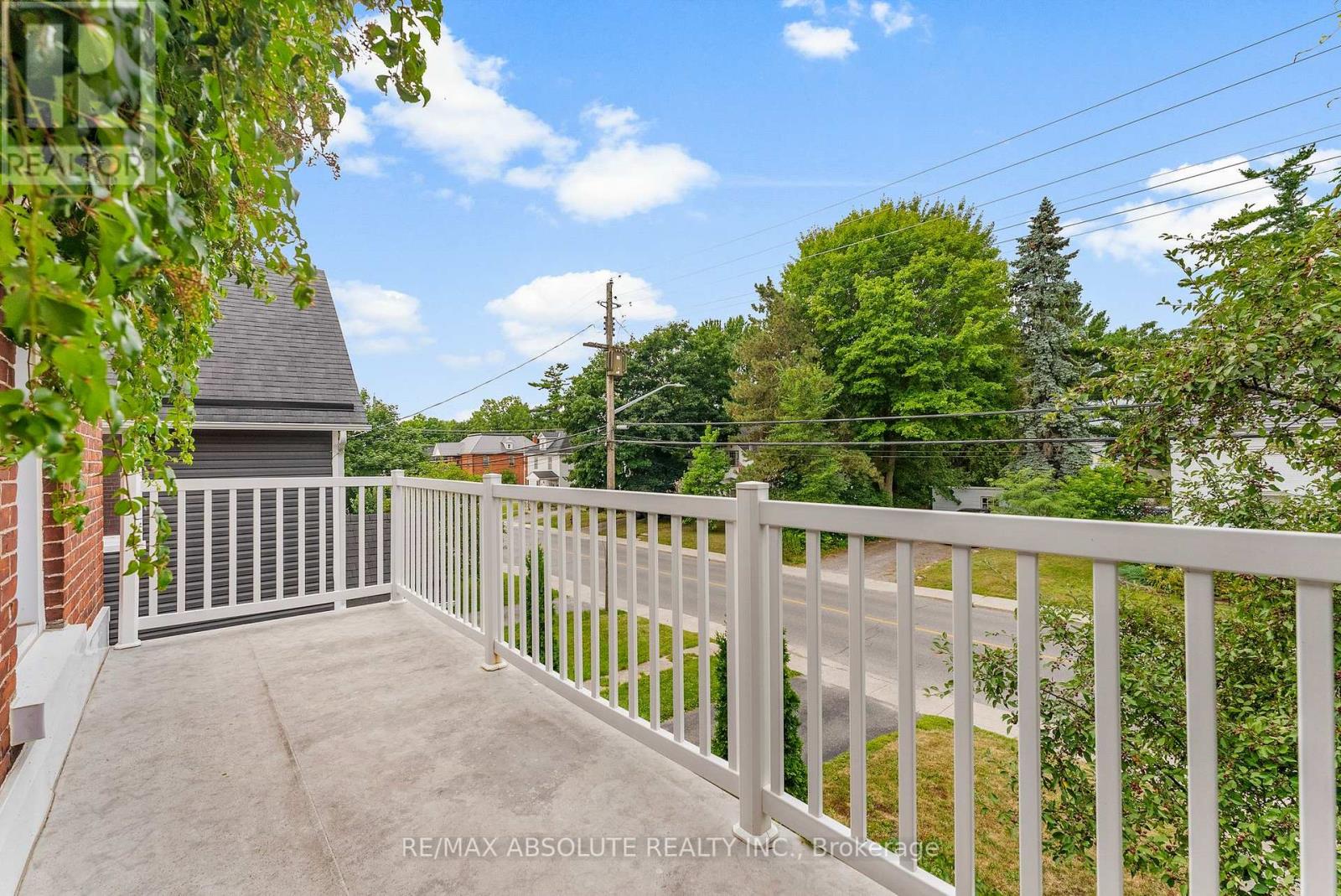 Photo 10 of 241 John Street N, Arnprior ON