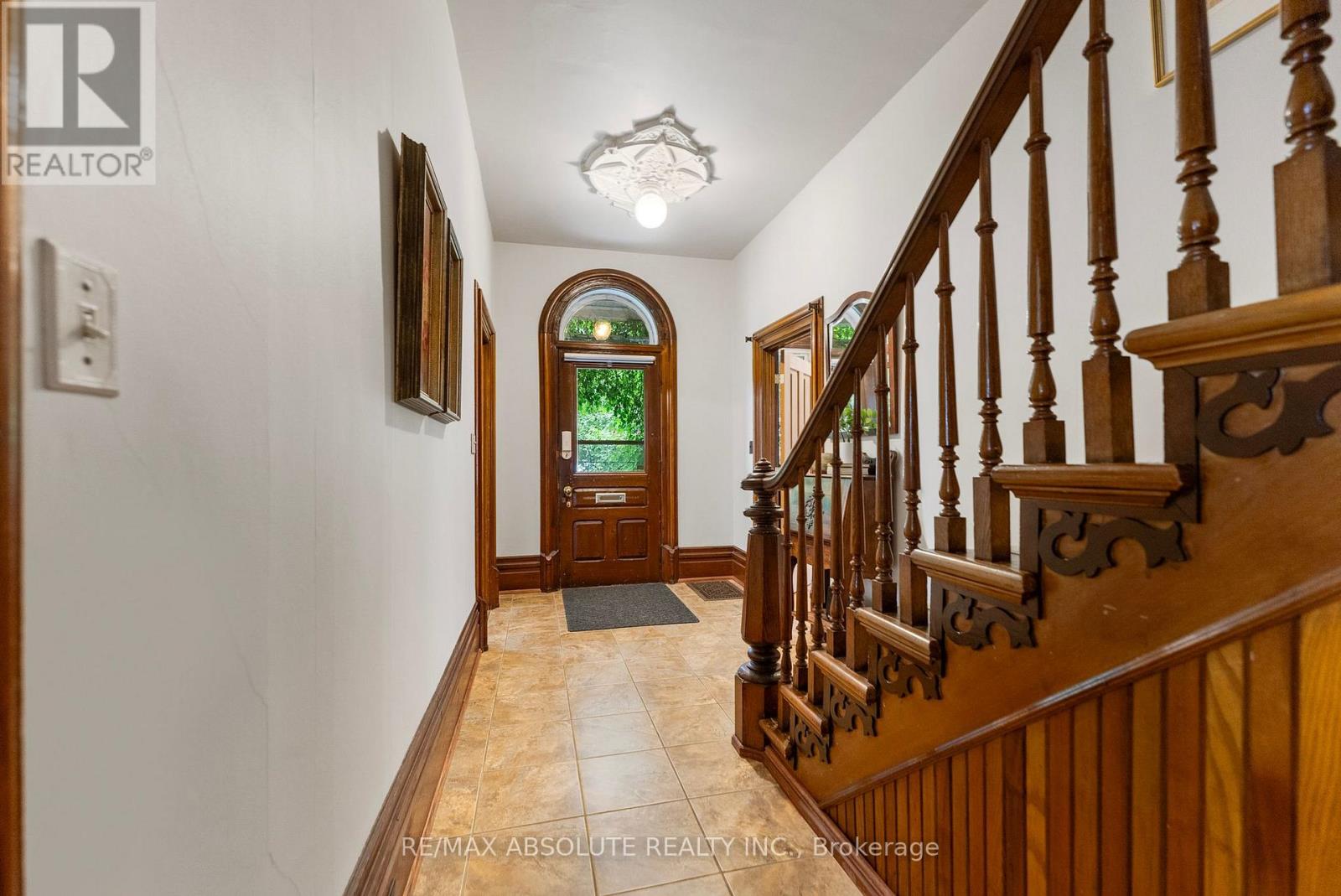 Photo 18 of 241 John Street N, Arnprior ON