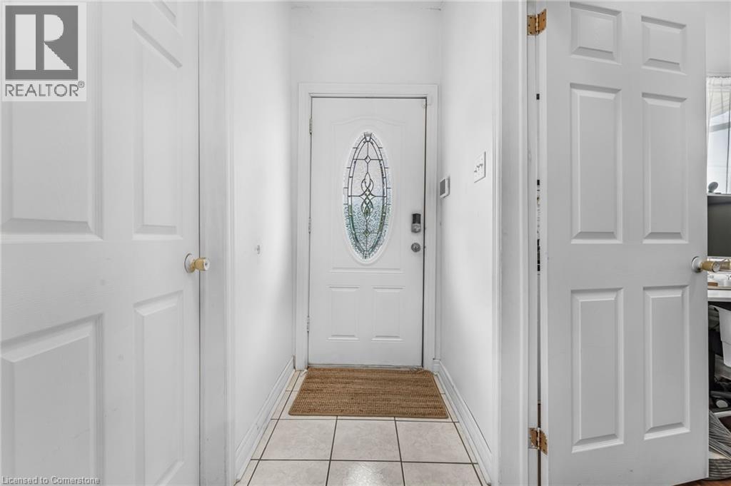 Photo 26 of 139 Wood Street E, Hamilton ON