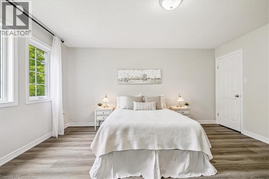 Photo 22 of 60 Cloverleaf Drive Unit 38, Ancaster ON