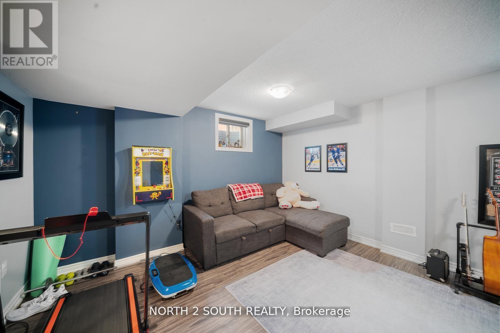 Photo 23 of 22 Bernadino Street, Brampton ON
