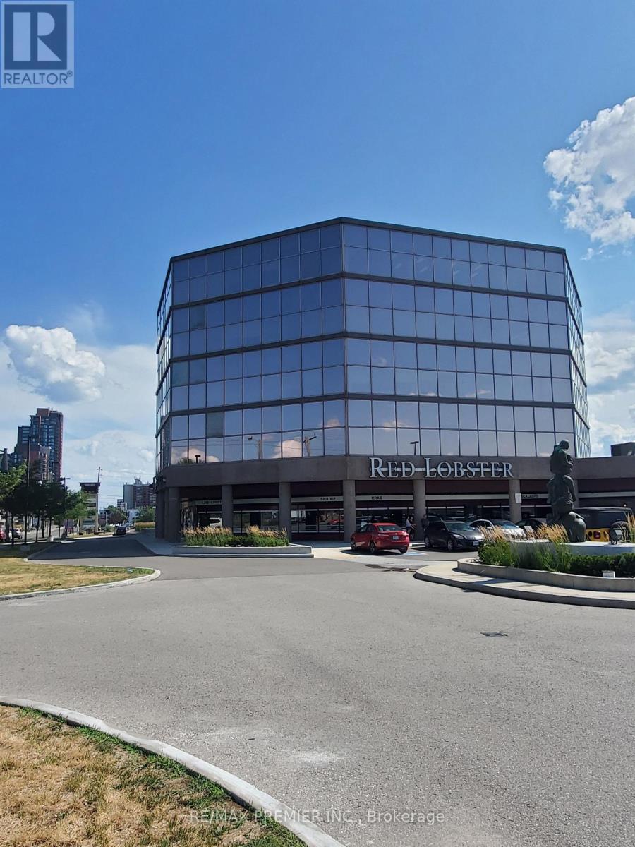 Photo 11 of 4 C 3250 Dufferin Street, Toronto ON