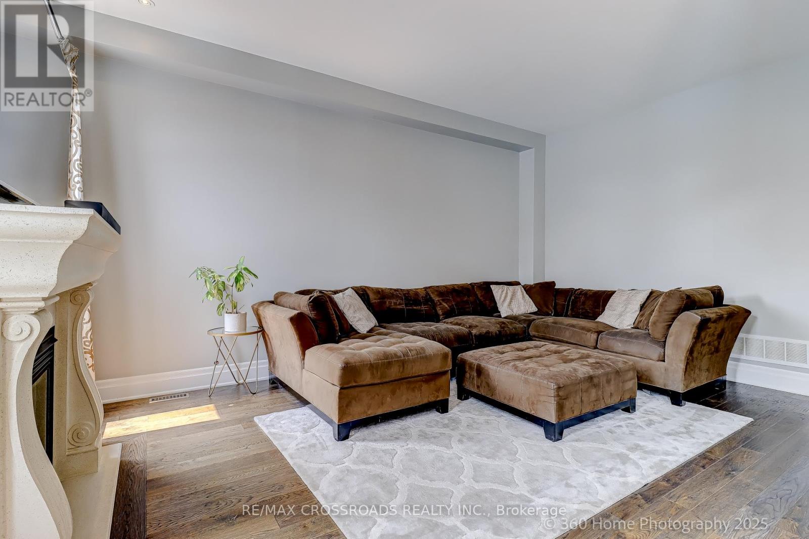Photo 22 of 6 Prince Michael Court, Caledon ON