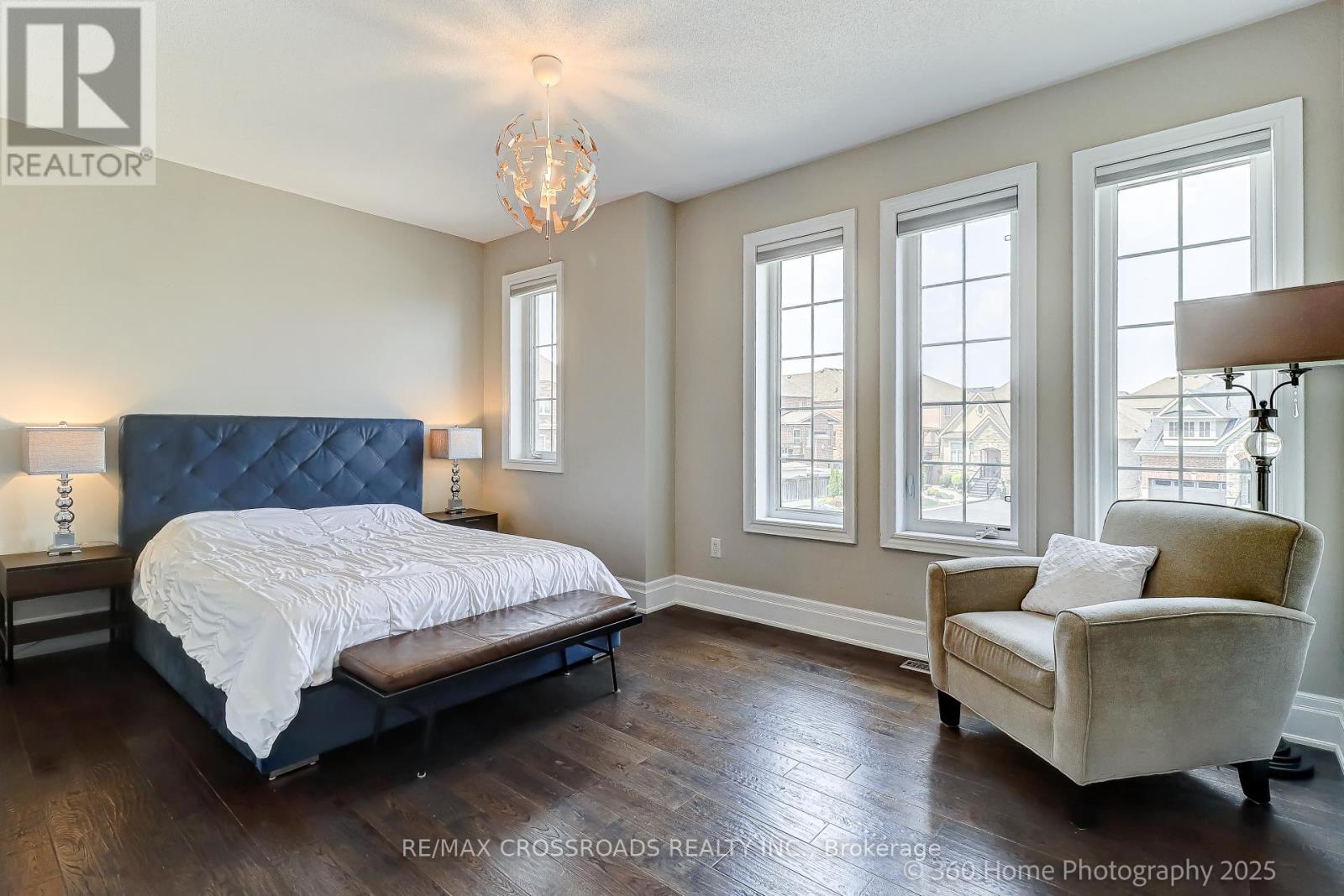 Photo 25 of 6 Prince Michael Court, Caledon ON