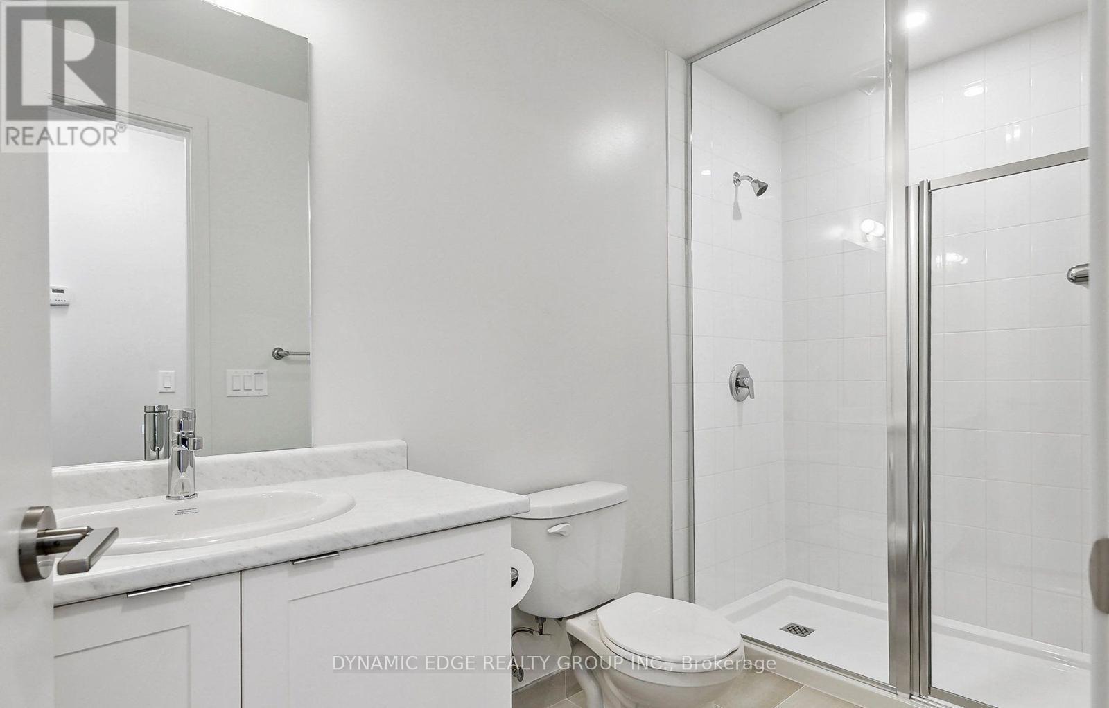 Photo 10 of 407 62 Sky Harbour Drive N, Brampton ON