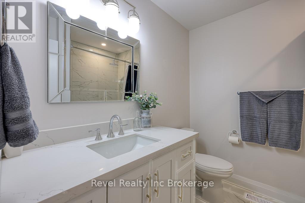 Photo 14 of 2 Richards Court, Tillsonburg ON