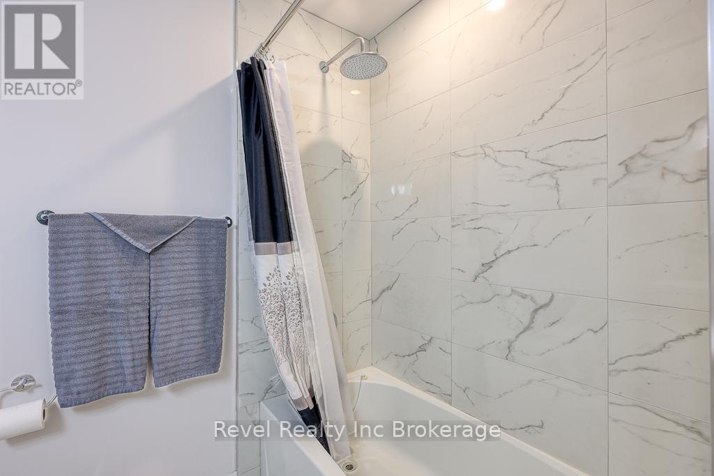 Photo 15 of 2 Richards Court, Tillsonburg ON