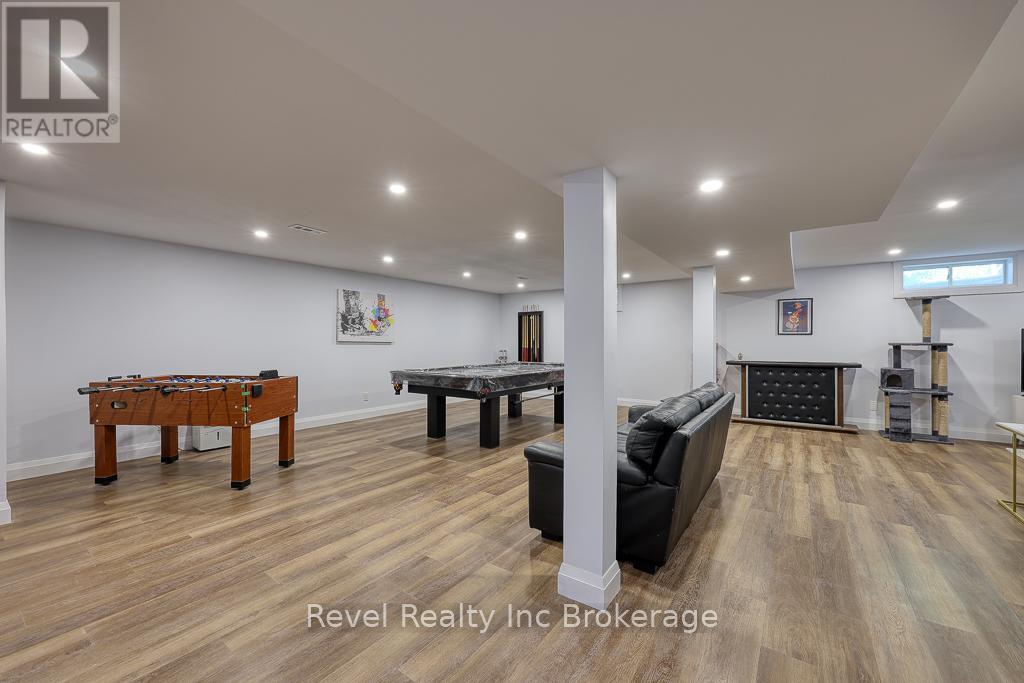 Photo 22 of 2 Richards Court, Tillsonburg ON