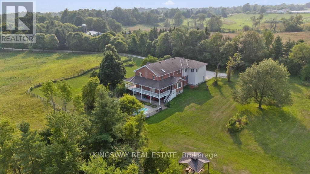 Photo 4 of 14141 Dublin Line, Halton Hills ON