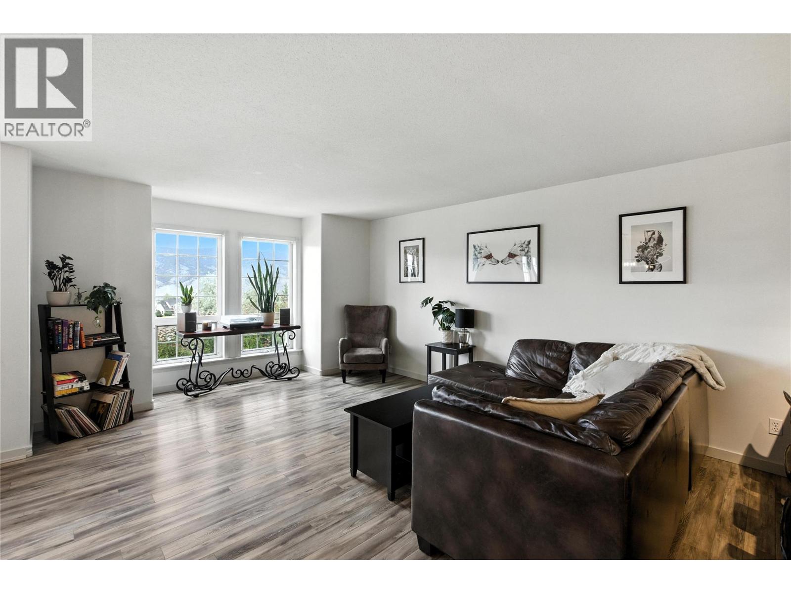 Photo 13 of 2683 Skeena Drive, Kamloops BC
