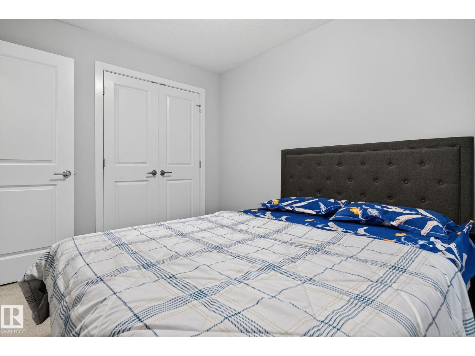 Photo 34 of 22035 80 Av Nw, Edmonton AB