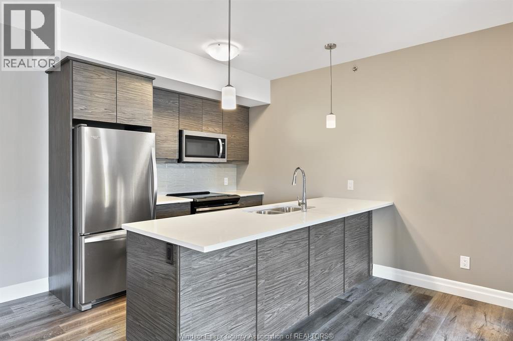 Photo 10 of 716 Brownstone Unit 508, Tecumseh ON