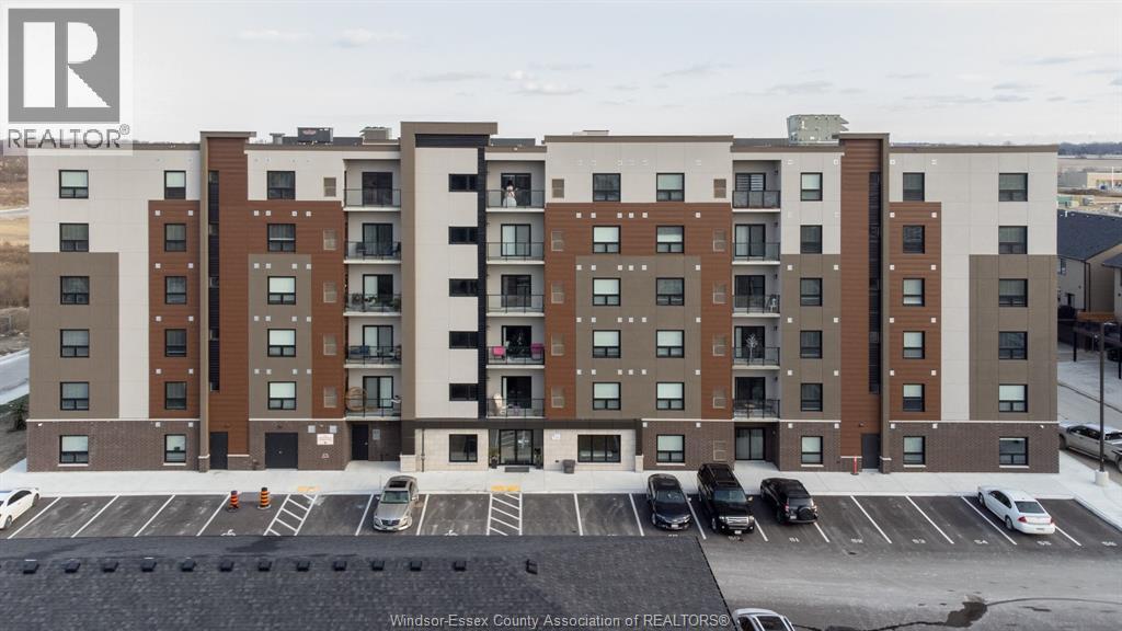 Photo 6 of 716 Brownstone Unit 508, Tecumseh ON