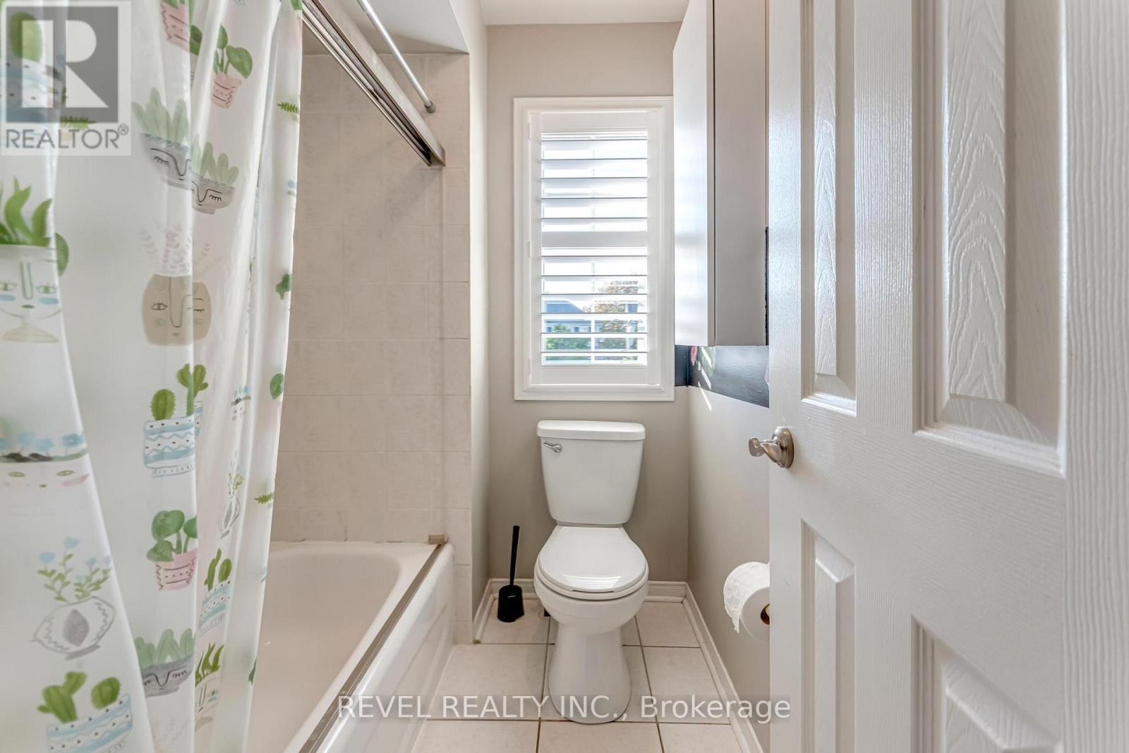 Photo 29 of 17 Webb Avenue, Brantford ON
