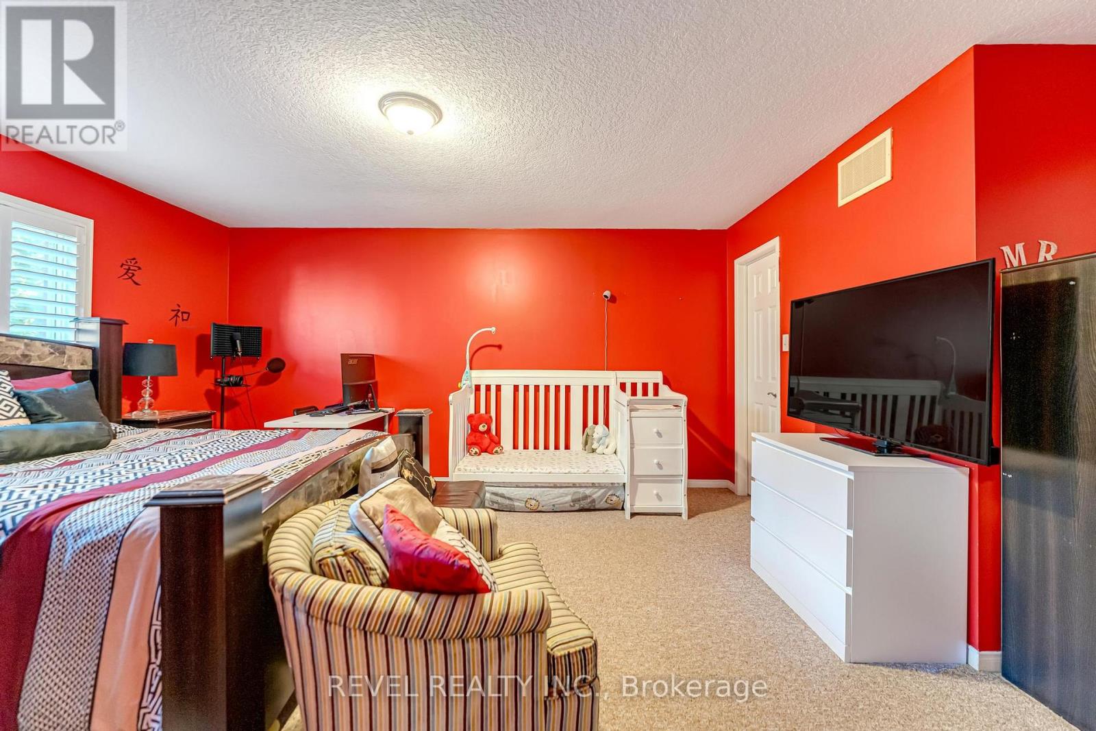 Photo 39 of 17 Webb Avenue, Brantford ON
