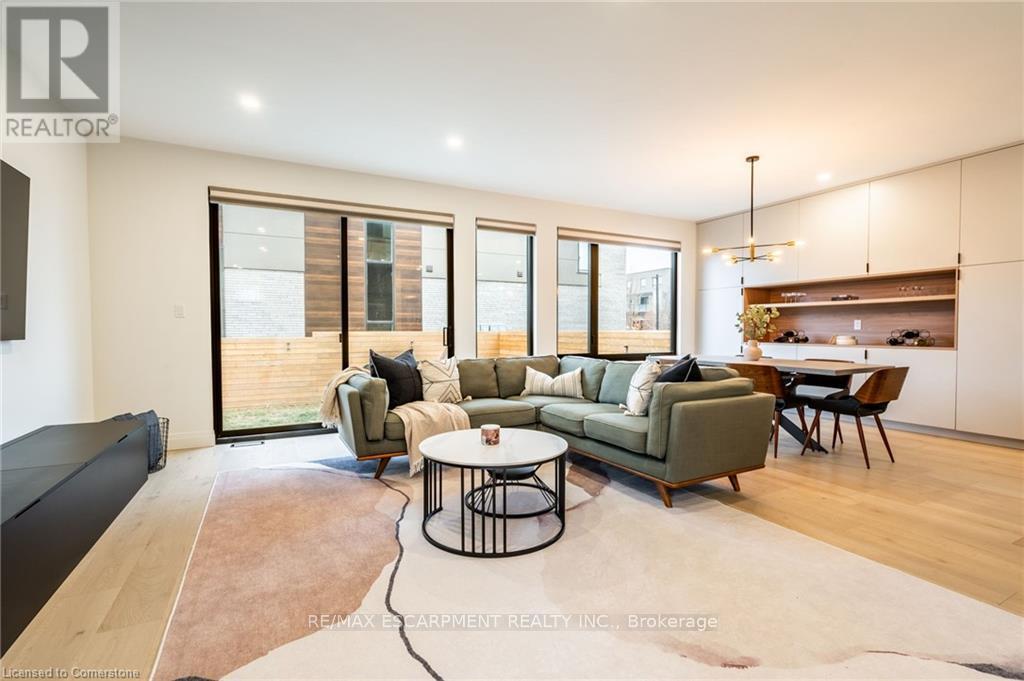 Photo 42 of 98 Lametti Drive, Pelham ON