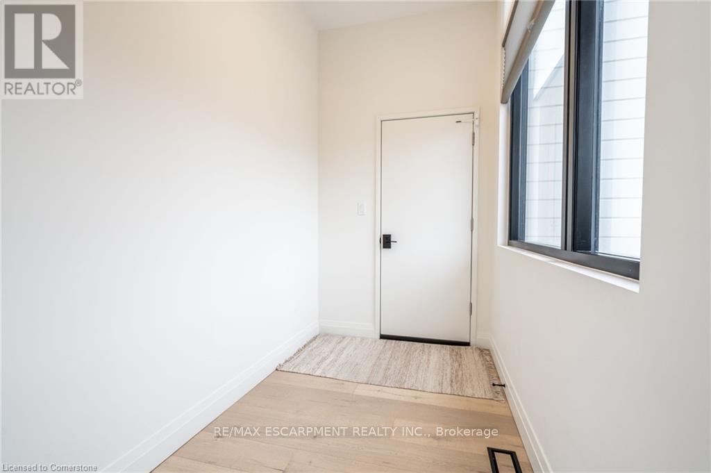 Photo 13 of 98 Lametti Drive, Pelham ON