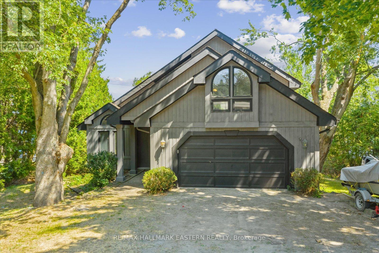 Photo 3 of 865 Chemongview Drive, Selwyn ON