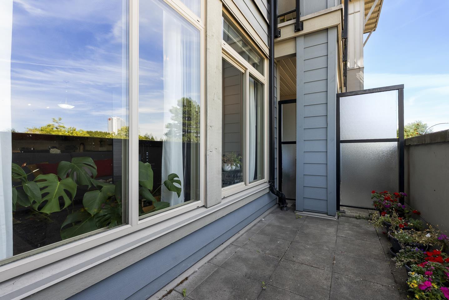 Photo 24 of 221 15380 102 A Avenue, Surrey BC