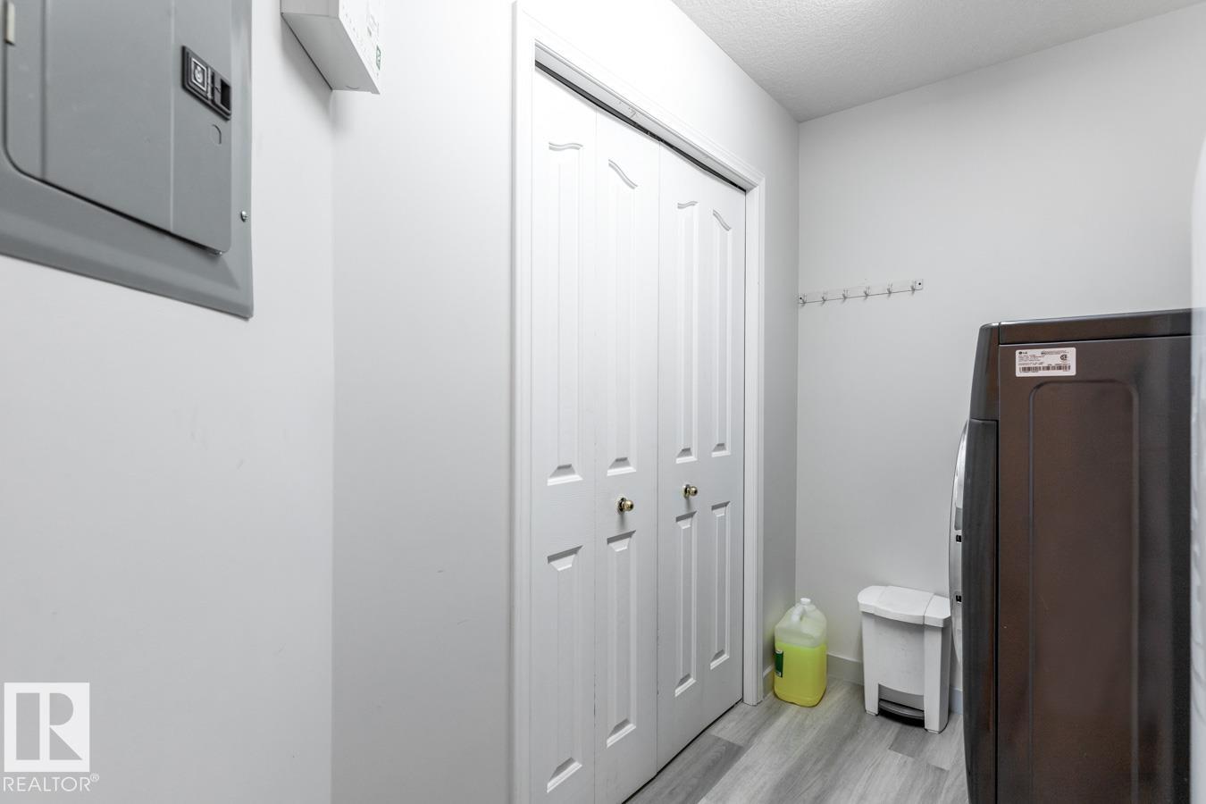 Photo 15 of 106 6703 172 St Nw, Edmonton AB