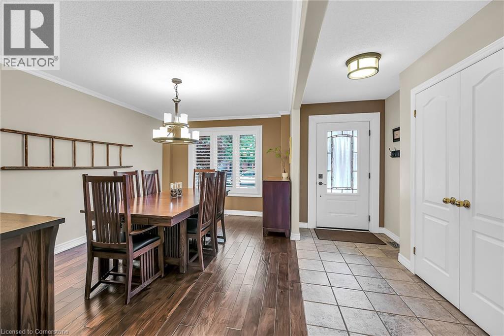 Photo 44 of 2371 Pathfinder Drive, Burlington ON