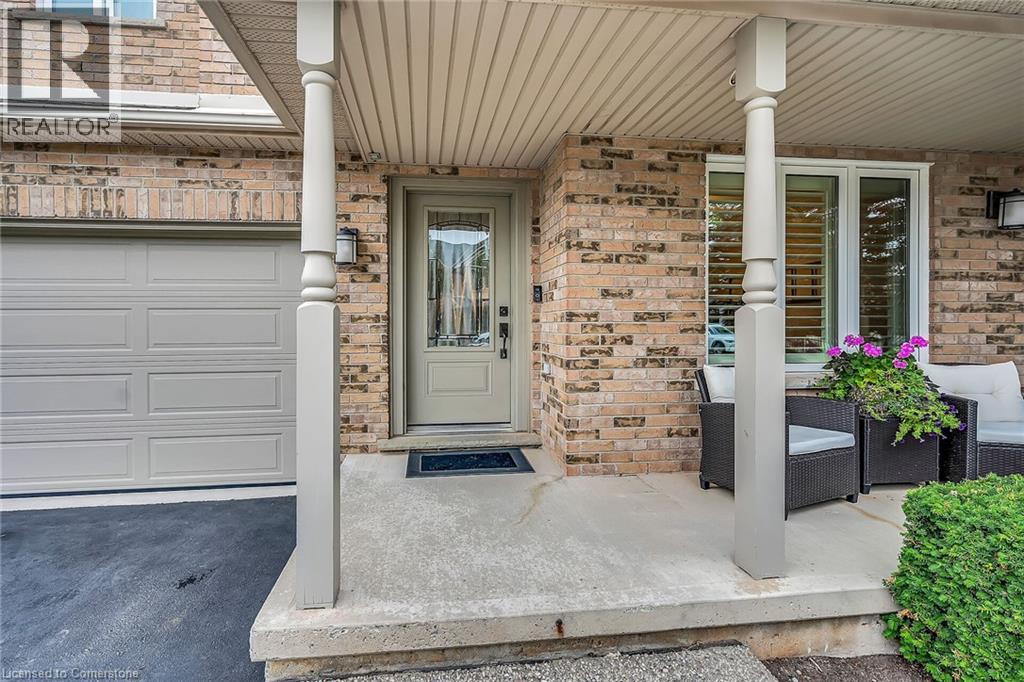 Photo 37 of 2371 Pathfinder Drive, Burlington ON