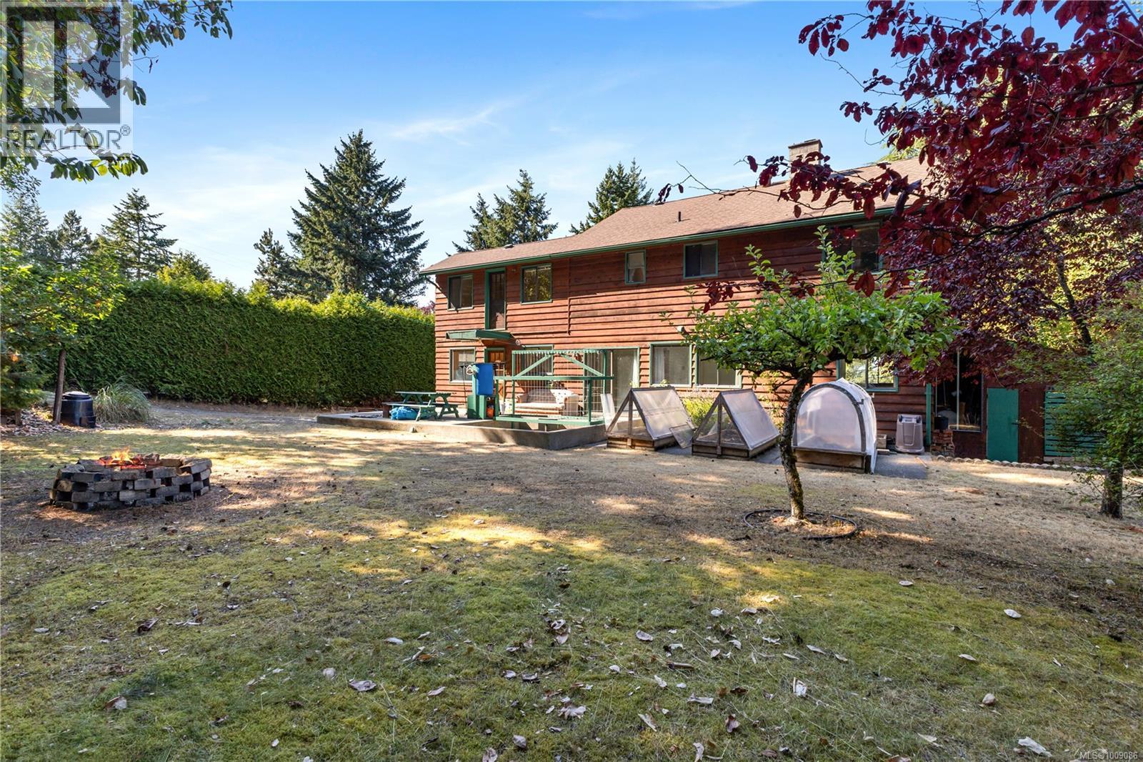 Photo 36 of 8015 Northwind Dr, Lantzville BC