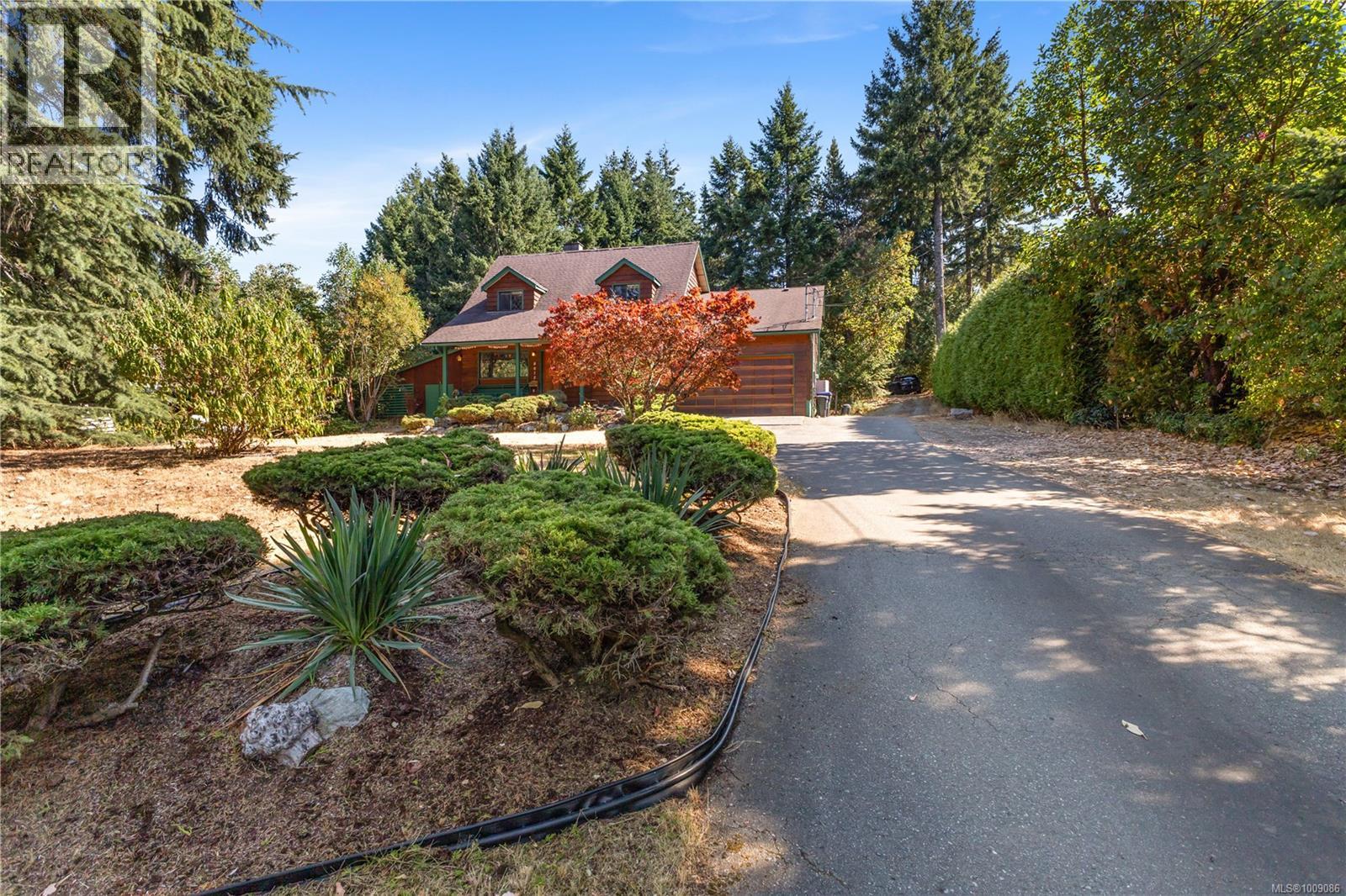 Photo 15 of 8015 Northwind Dr, Lantzville BC