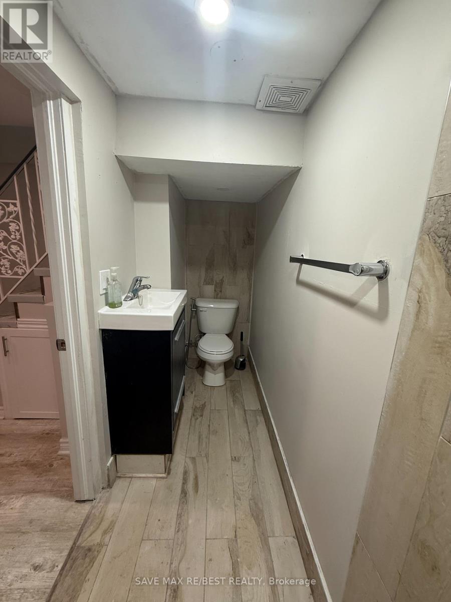 Photo 14 of 120 Weber Street S, Waterloo ON