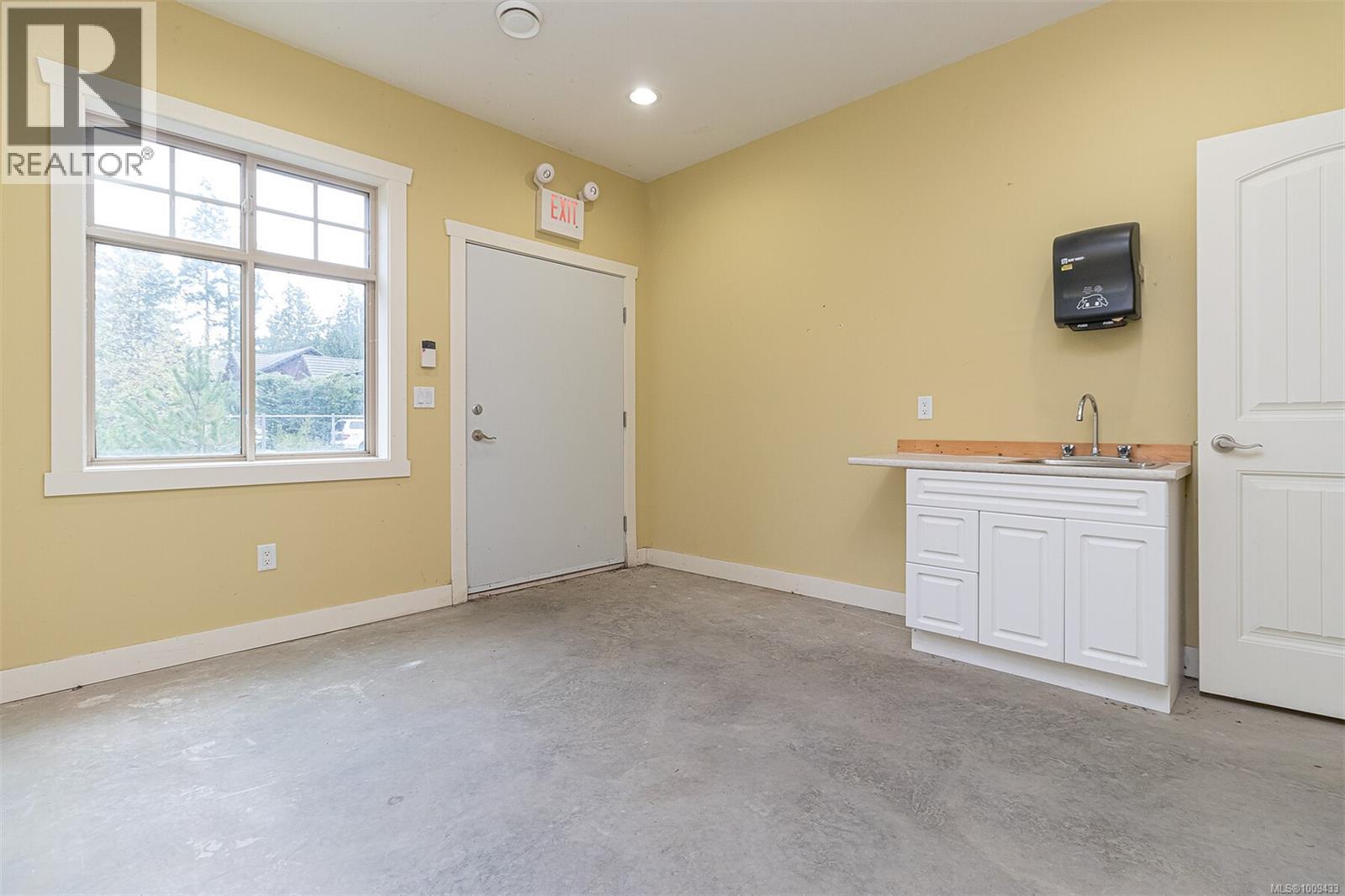 Photo 26 of 230 Rupert Rd E, Qualicum Beach BC