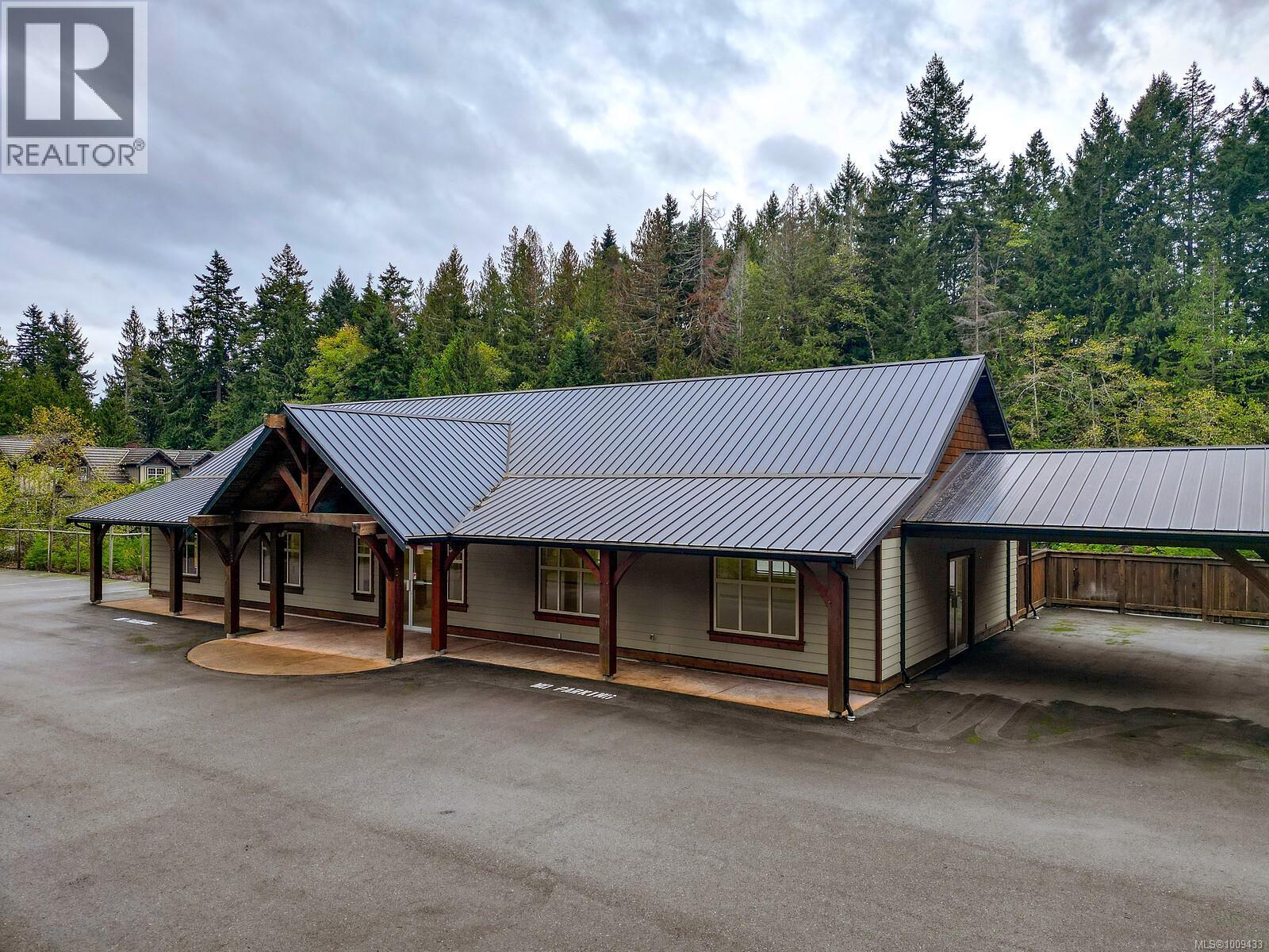 Photo 18 of 230 Rupert Rd E, Qualicum Beach BC