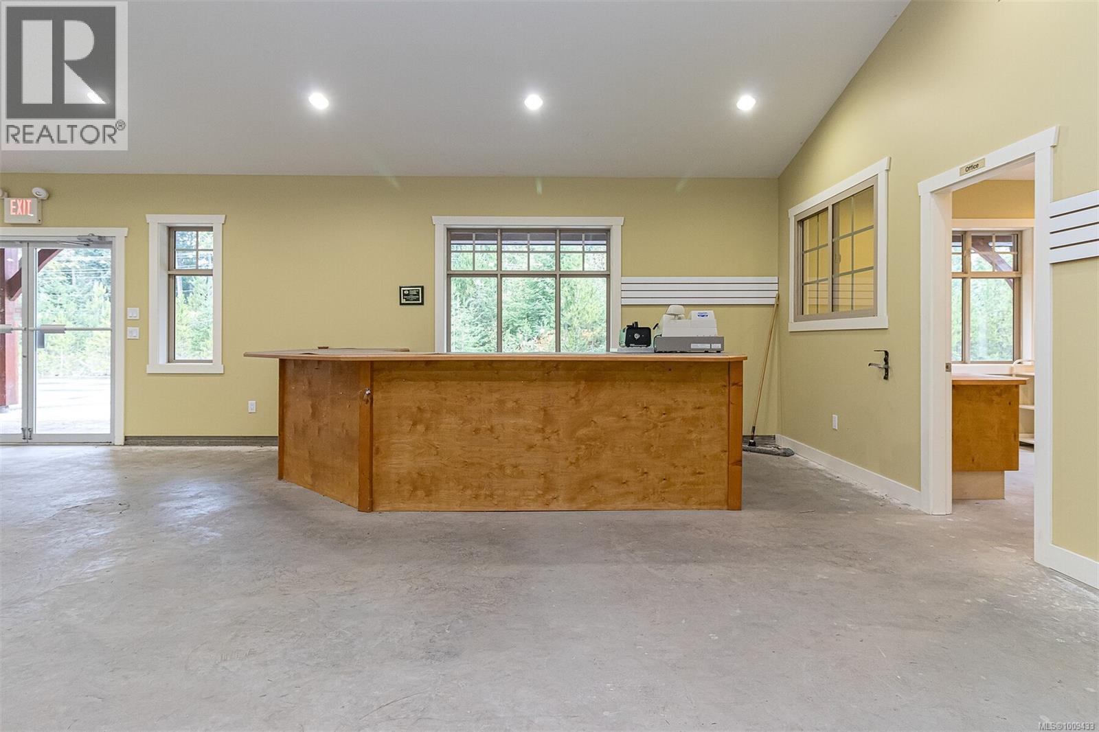 Photo 1 of 230 Rupert Rd E, Qualicum Beach BC