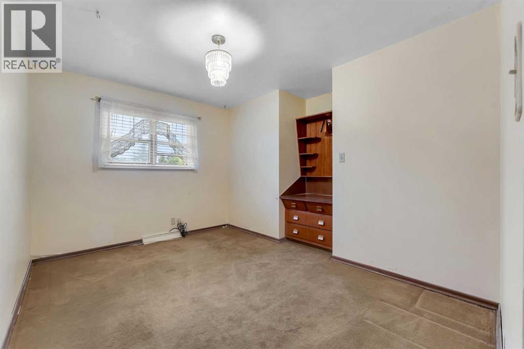 3740 35 Avenue SW, Calgary, Alberta