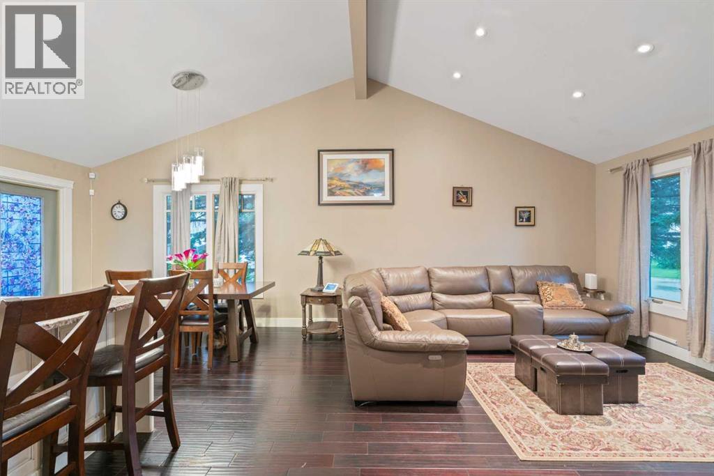 Single Family House 4 Level for Sale in  Brookgreen Drive SW Braeside Calgary 
