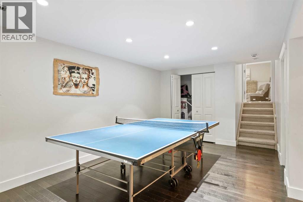 Single Family House 4 Level for Sale in  Brookgreen Drive SW Braeside Calgary 