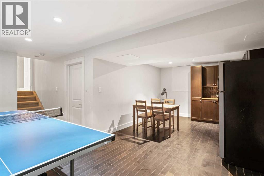 Single Family House 4 Level for Sale in  Brookgreen Drive SW Braeside Calgary 