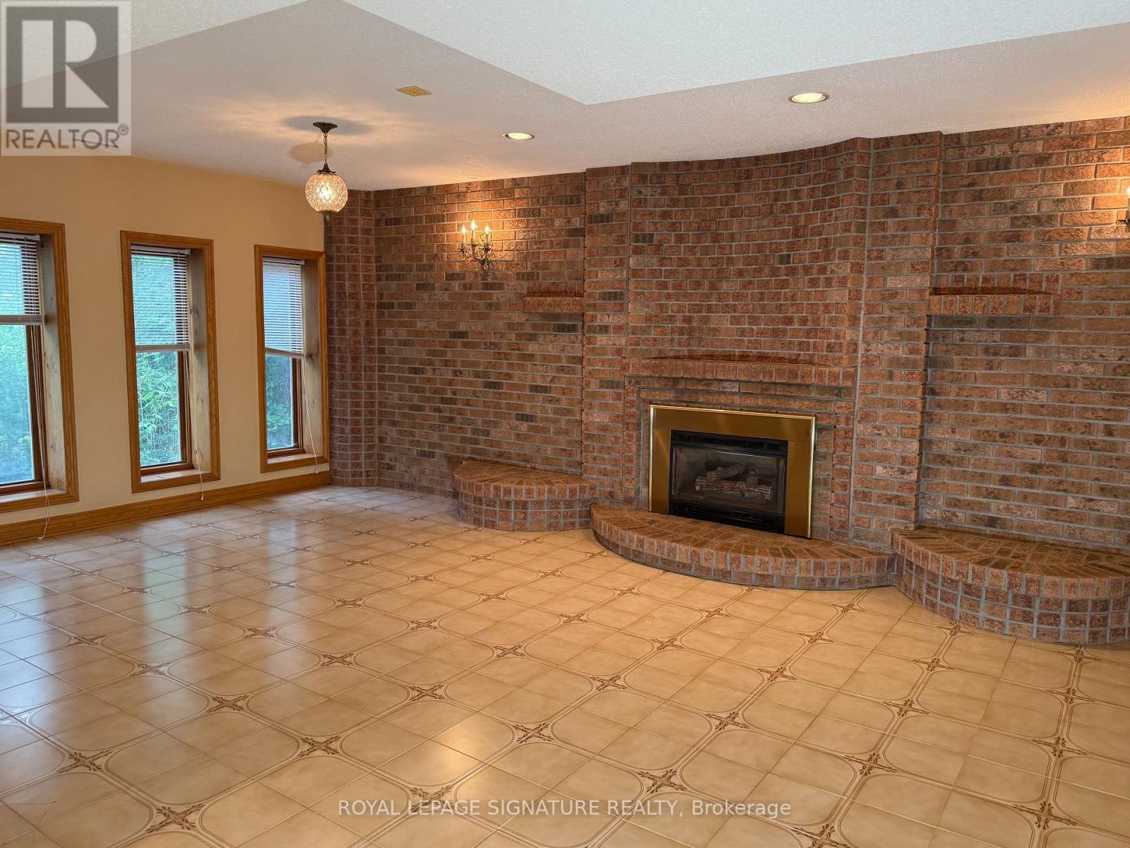 Photo 2 of 450 Oconnor Drive, Toronto ON