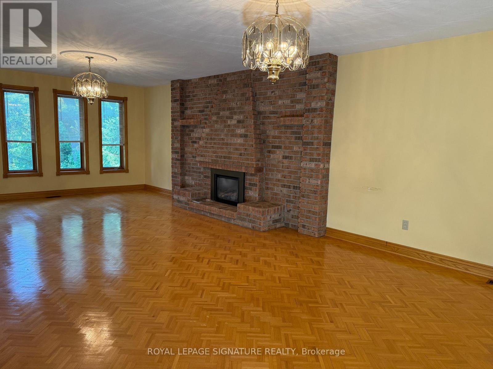 Photo 8 of 450 Oconnor Drive, Toronto ON