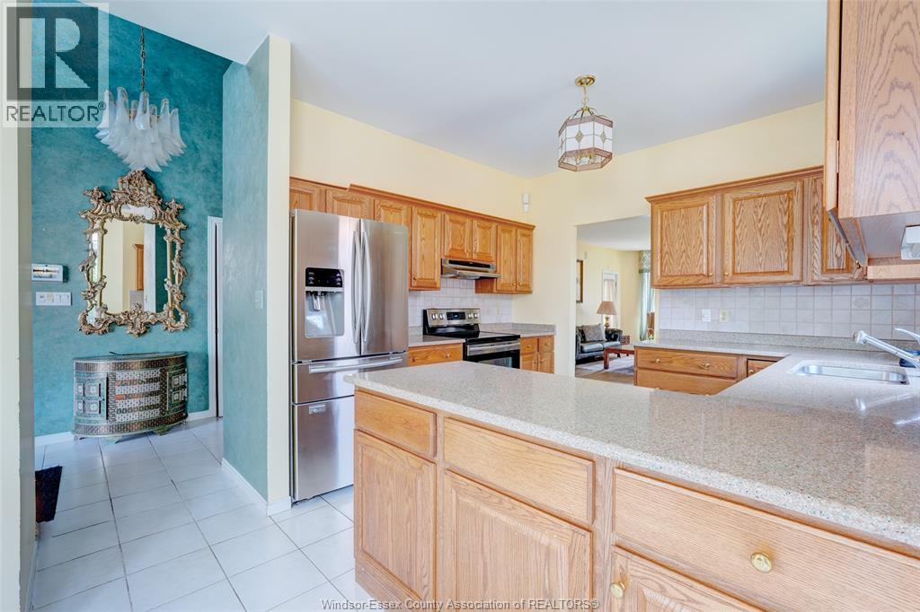 Photo 12 of 4660 Cranston, Windsor ON