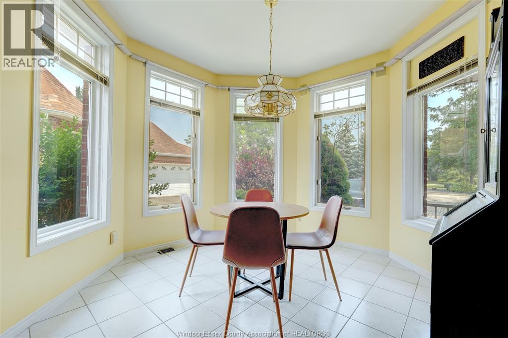 Photo 13 of 4660 Cranston, Windsor ON